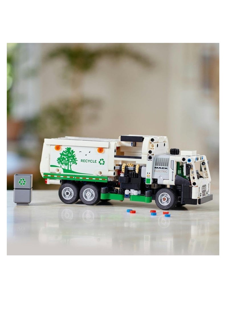 LEGO Technic Mack LR Electric Garbage Truck 42167 - Image 5