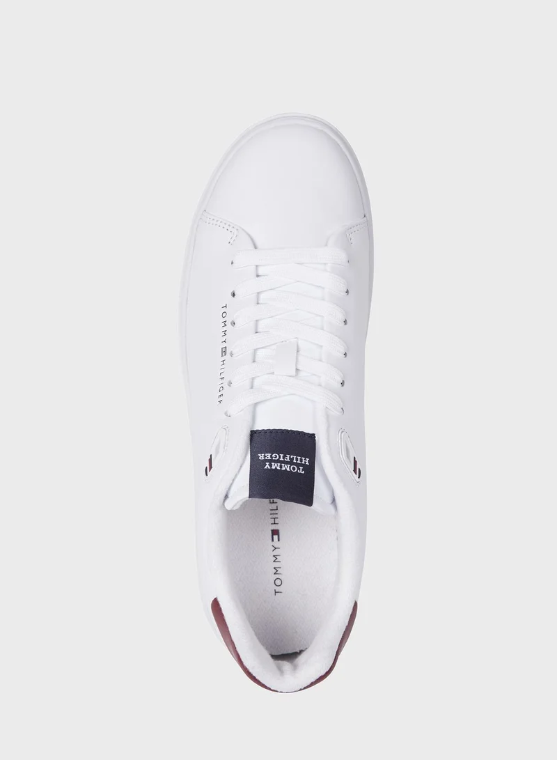 TOMMY HILFIGER Logo Low Top Sneakers