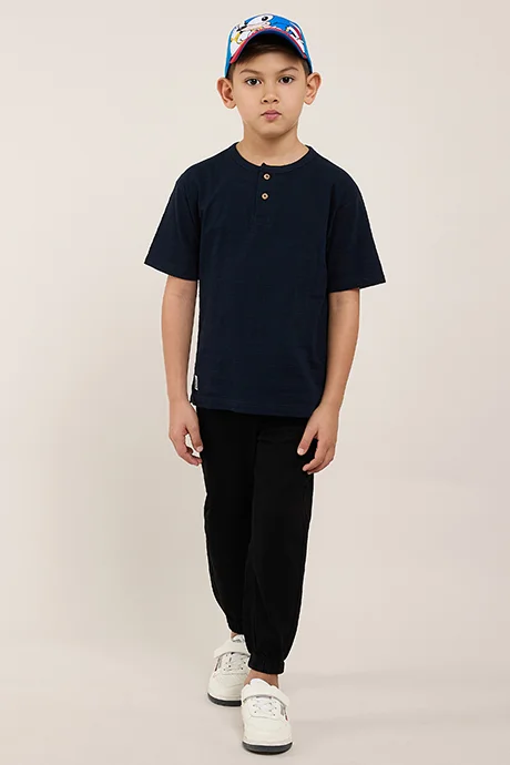 أر أند بي Textured T-Shirt with Henley Neck and Short Sleeves