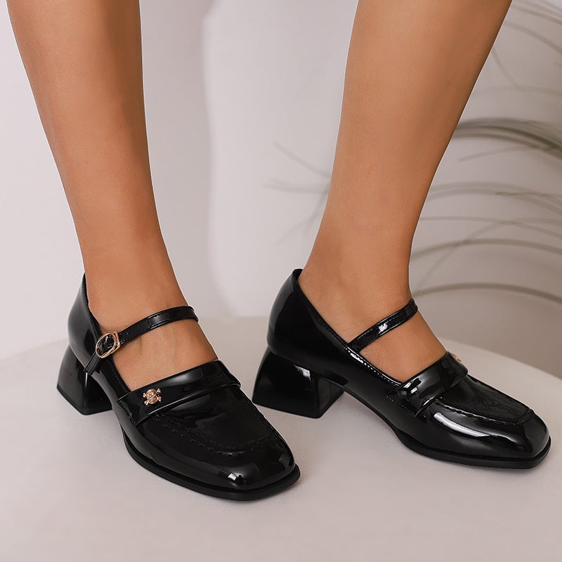 Source New Lacquer Women'S Shoes In Early Spring 2024 33-48 Size Size All-Match Buckle Mid-Heel Single Shoes - Image 5