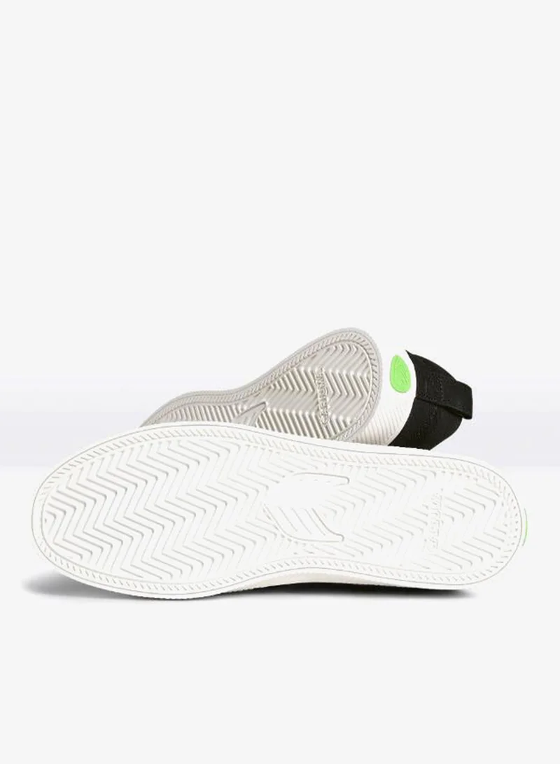 Cariuma  SLIP-ON Black Canvas Off-White Logo  | Best Price UAE