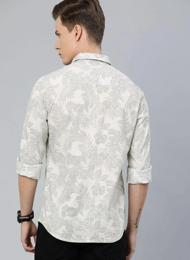 The Indian Garage Co Men Slim Fit Tropical Full Sleeves Cutaway Collar Casual Shirt