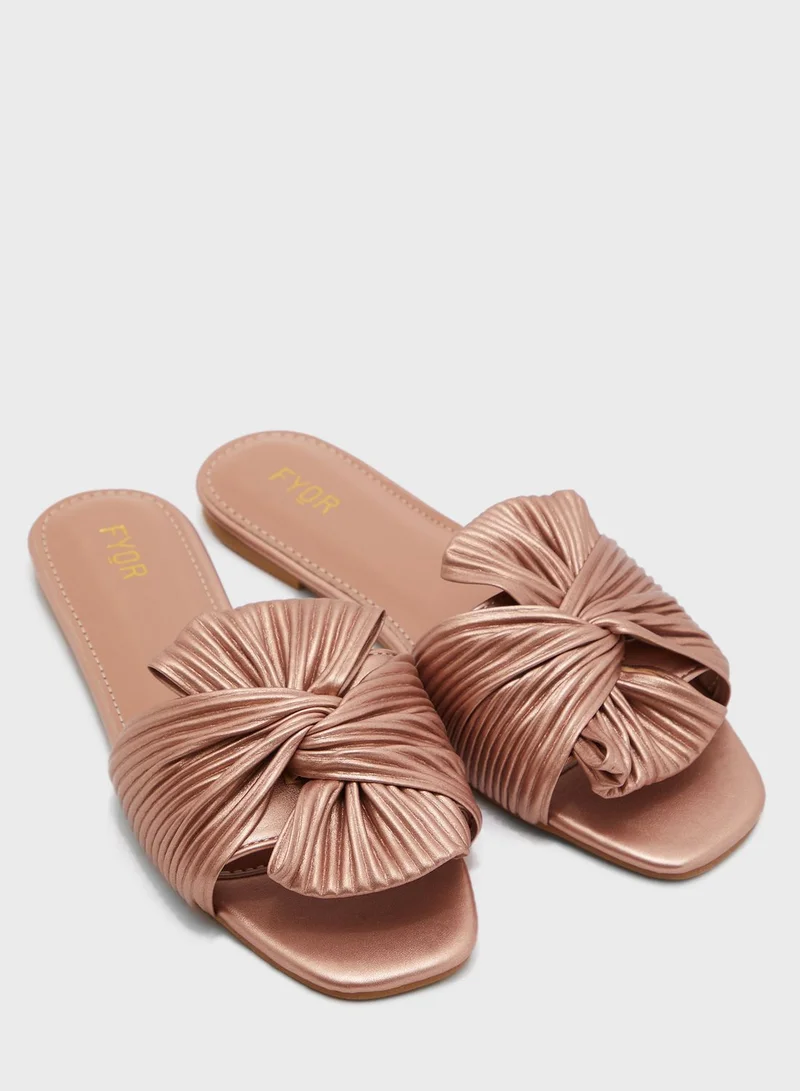 FYOR Casual Flat Sandals
