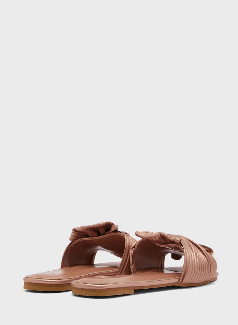 FYOR Casual Flat Sandals