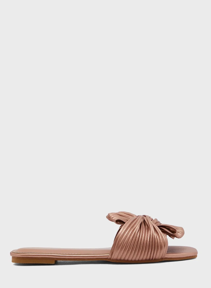 FYOR Casual Flat Sandals