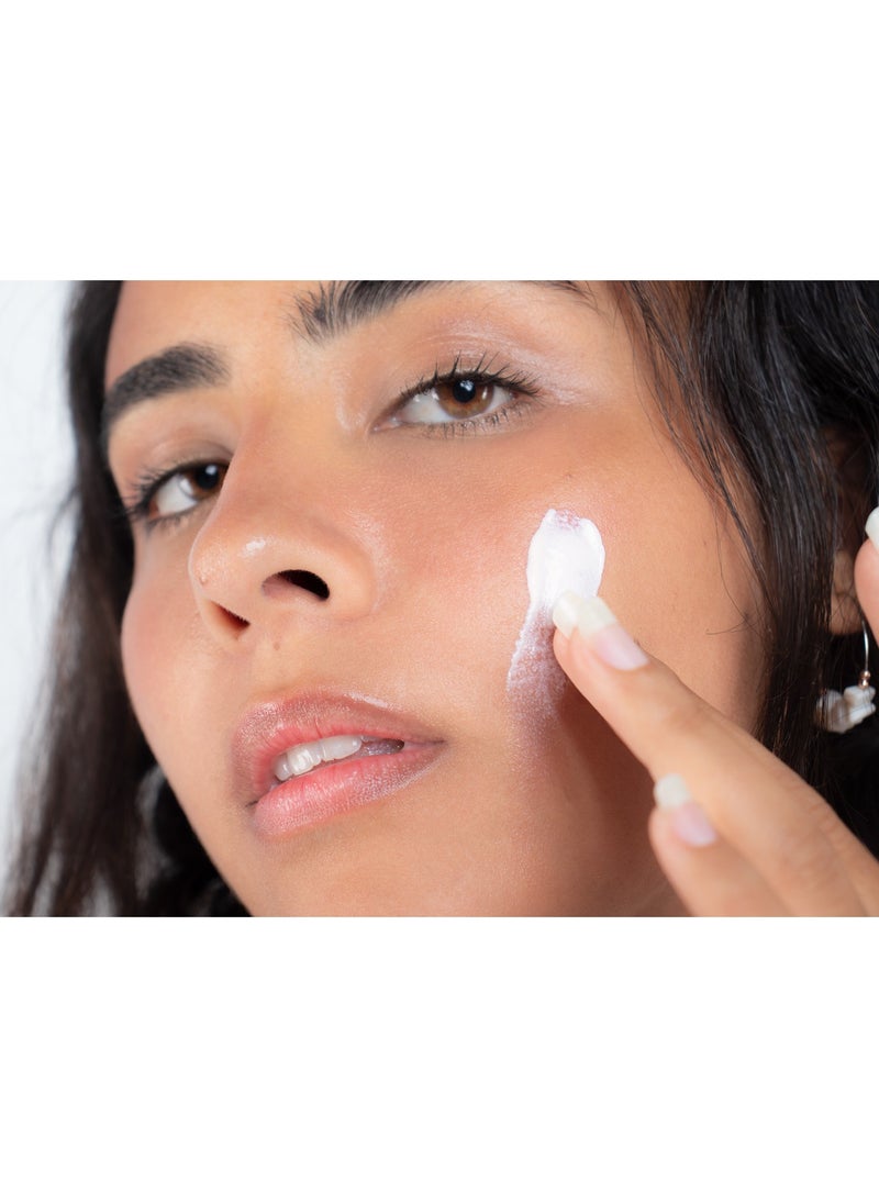 LAQUE - SPF50+ Hyaluronic Sunscreen Gel - Image 1