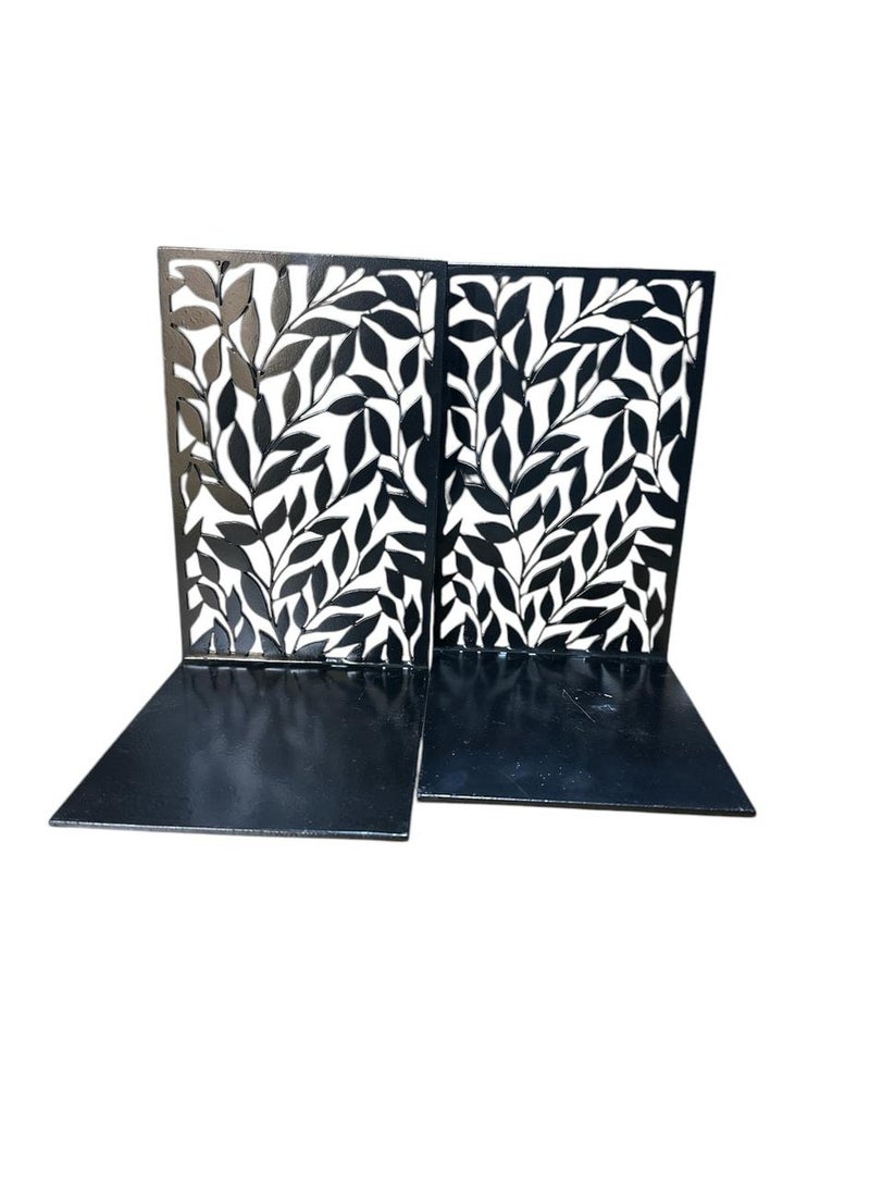 حامل كتب أنيق يستخدم لتنظيم الكتب والمجلات بطريقة مرتبة وسهلة .بتصميم عصري