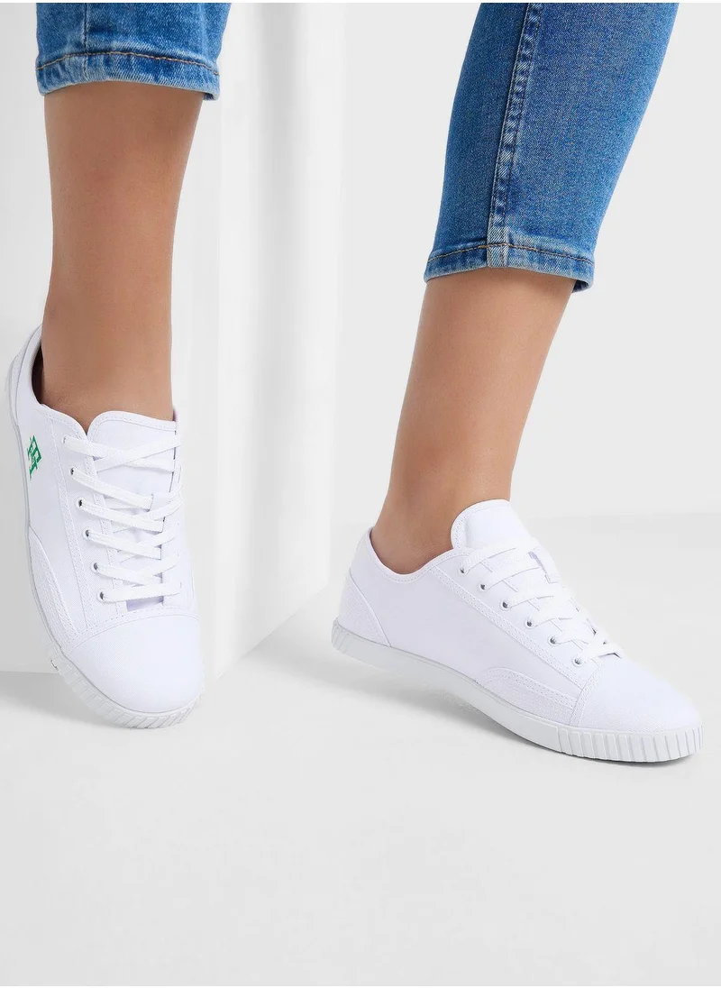 TOMMY HILFIGER Comfort Canvas Low Top Sneakers