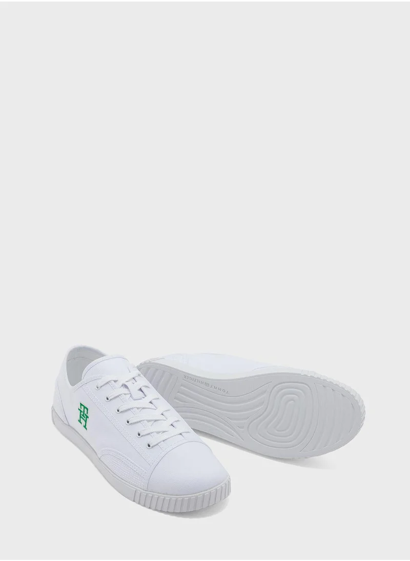 TOMMY HILFIGER Comfort Canvas Low Top Sneakers