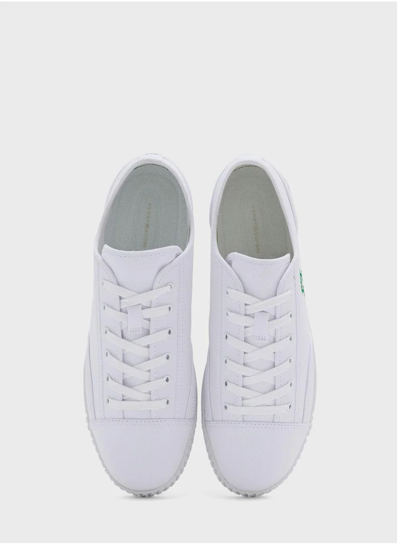 TOMMY HILFIGER Comfort Canvas Low Top Sneakers