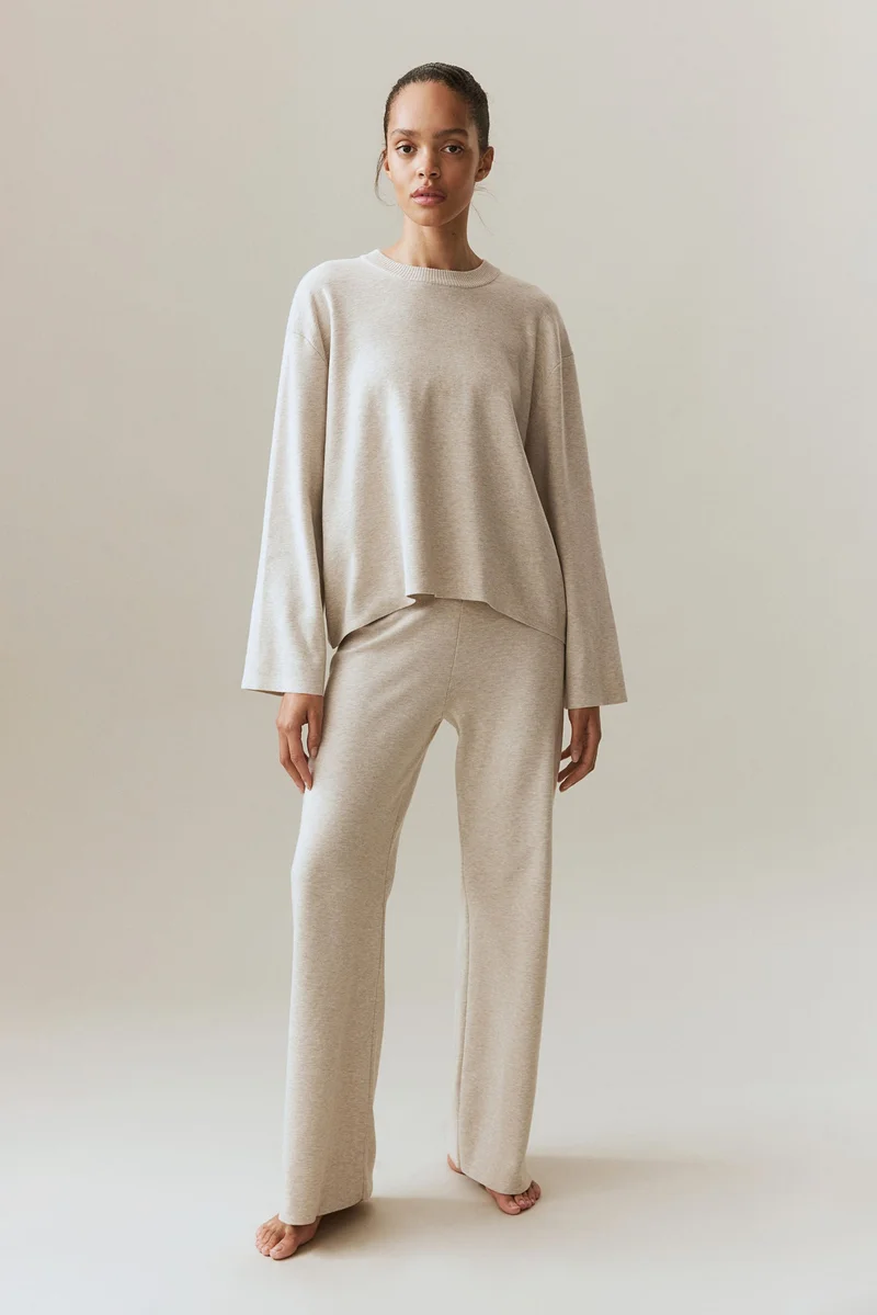 اتش اند ام Oversized curved-hem jumper