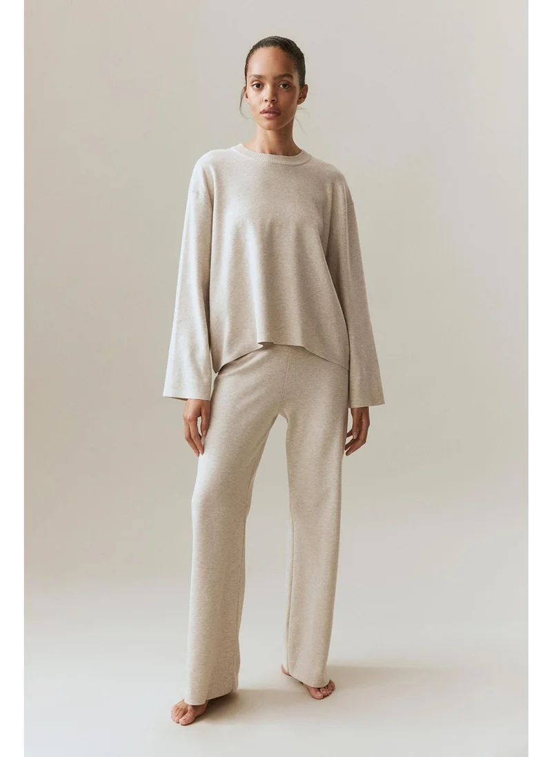 اتش اند ام Oversized curved-hem jumper