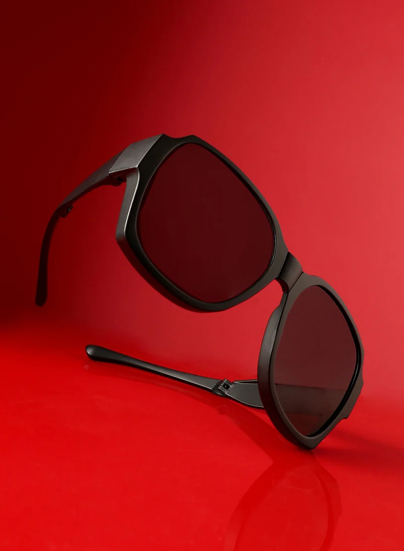 Haute Sauce Haute Sauce Unisex Foldable Oversized Sunglasses For Casual Wear | One-Size | Black Polycarbonate Frame | Black Polarized Lens | Full Rim | Eyewear For Woman & Girls
