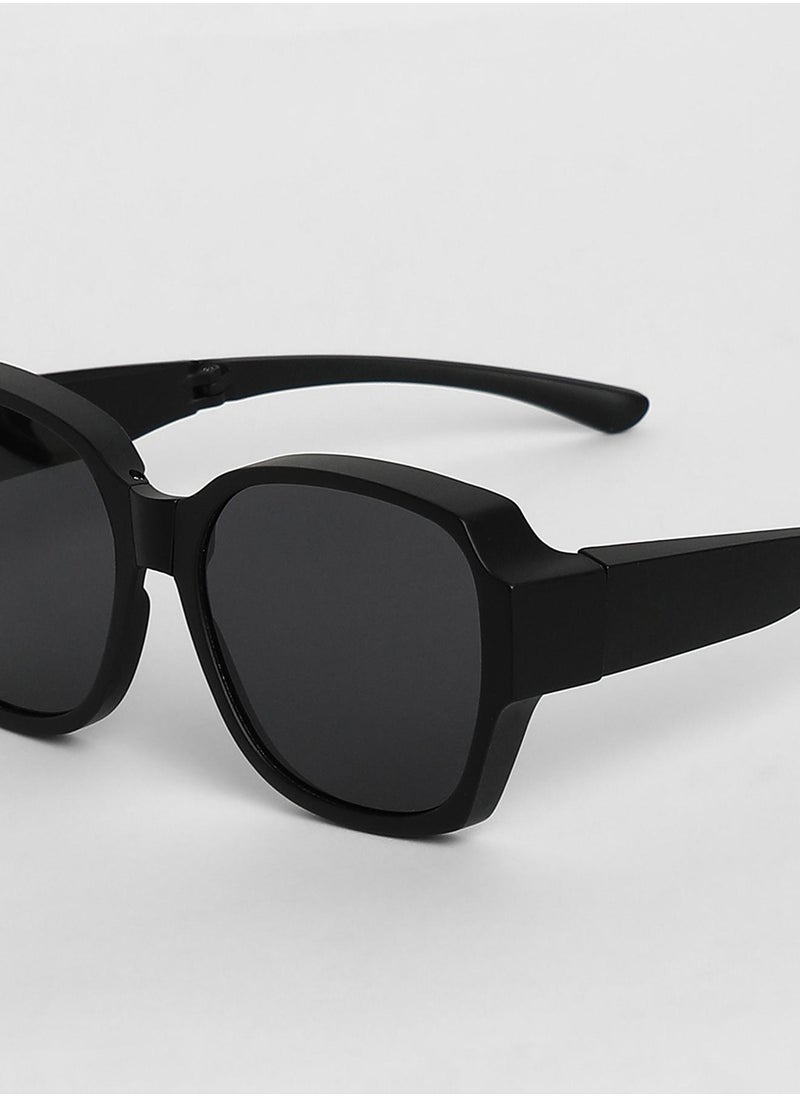 Foldable Oversized Sunglasses - Black - pzsku/Z50AE4824E0AA075AB321Z/45/_/1741336727/d55663c4-52b4-4293-9b12-a621690dec00