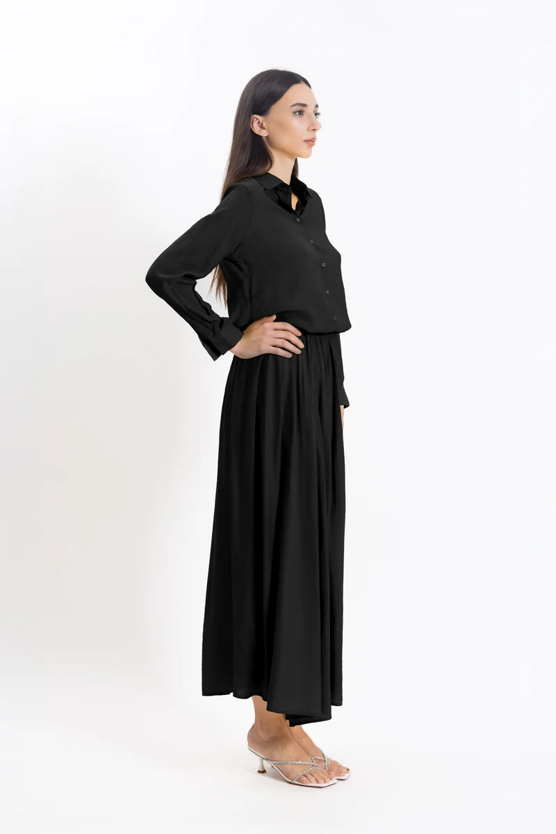 SHAPES TEXTURED SKIRT SET