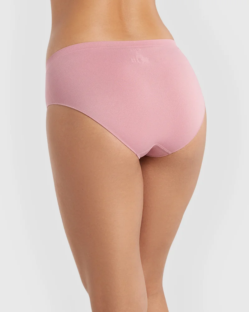 Isla & Evie Isla & Evie Trendy Seamfree Unlined Hipster Panty