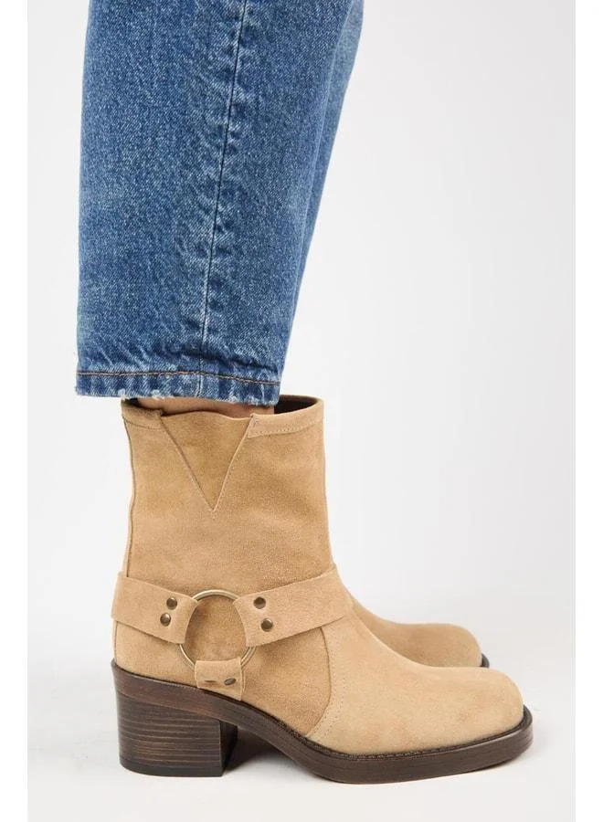 (Livia) Women's Genuine Leather Biker Sand Boot Size: 40.