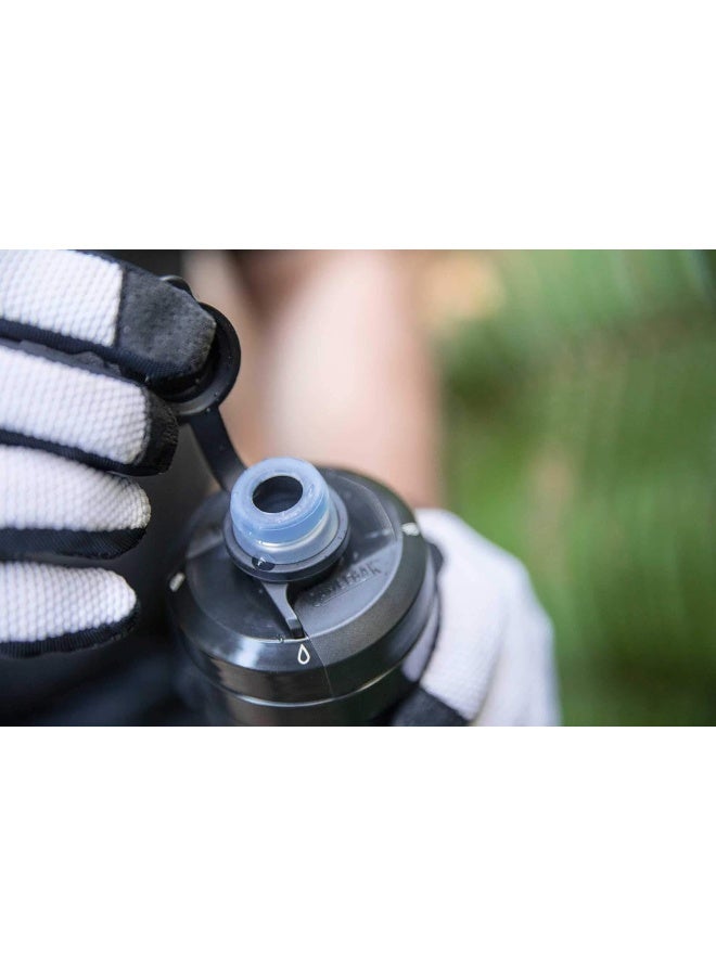 كاميلباك زجاجة مياه كاملباك بوديوم ديرت سيريز – 600 مل (21 أونصة) لون لايم – معزولة، مانعة للتسرب وسهلة العصر - Image 5