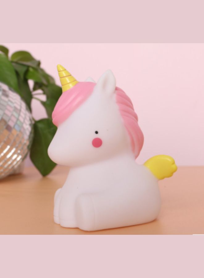 كرتونية للأطفال LED ضوء ليلي لغرفة نوم الأطفال مصباح طاولة بجانب السرير Moon Star Nightlight Gift ، White Unicorn