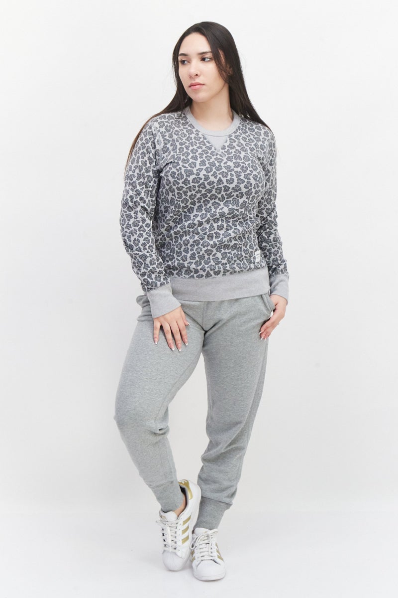 CONVERSE Women Sportswear Fit Outdoor Sweatshirt, Grey - Image 2