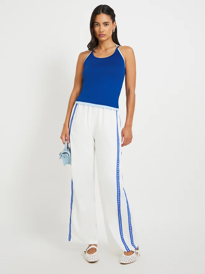 تايك تو Take Two Solid Scoop Neck Cami Top