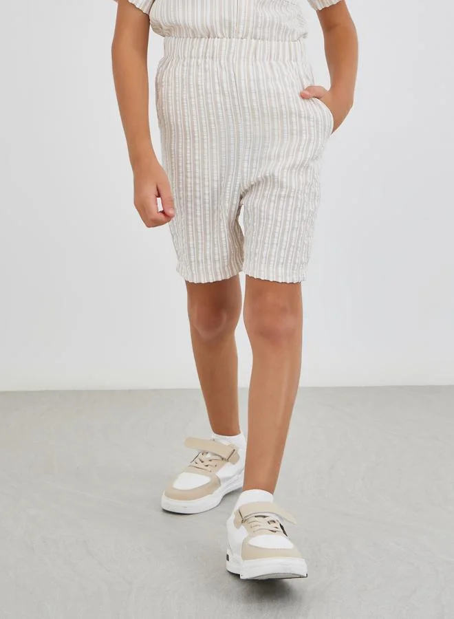 Styli Styli Striped Collared Buttoned Shirt and Shorts Set