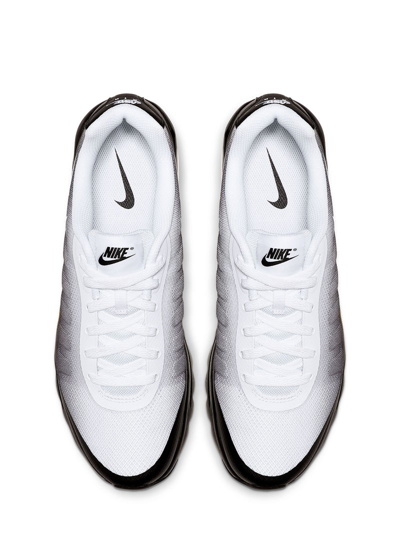 Nike - Air Max Invigor Print - Image 1