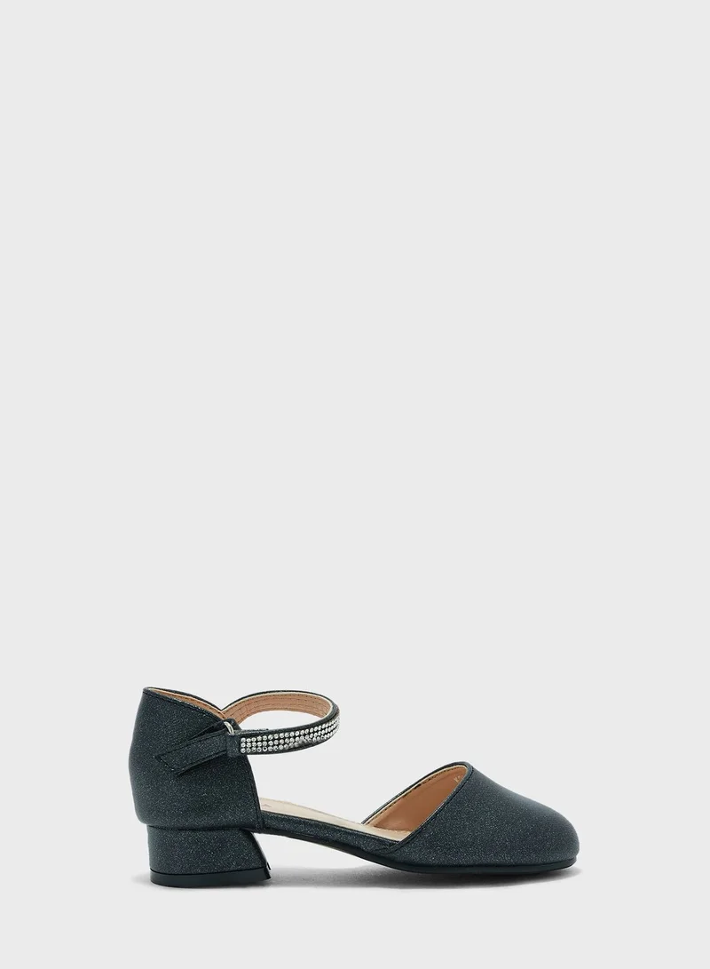 Pinata Girls Slip Ons