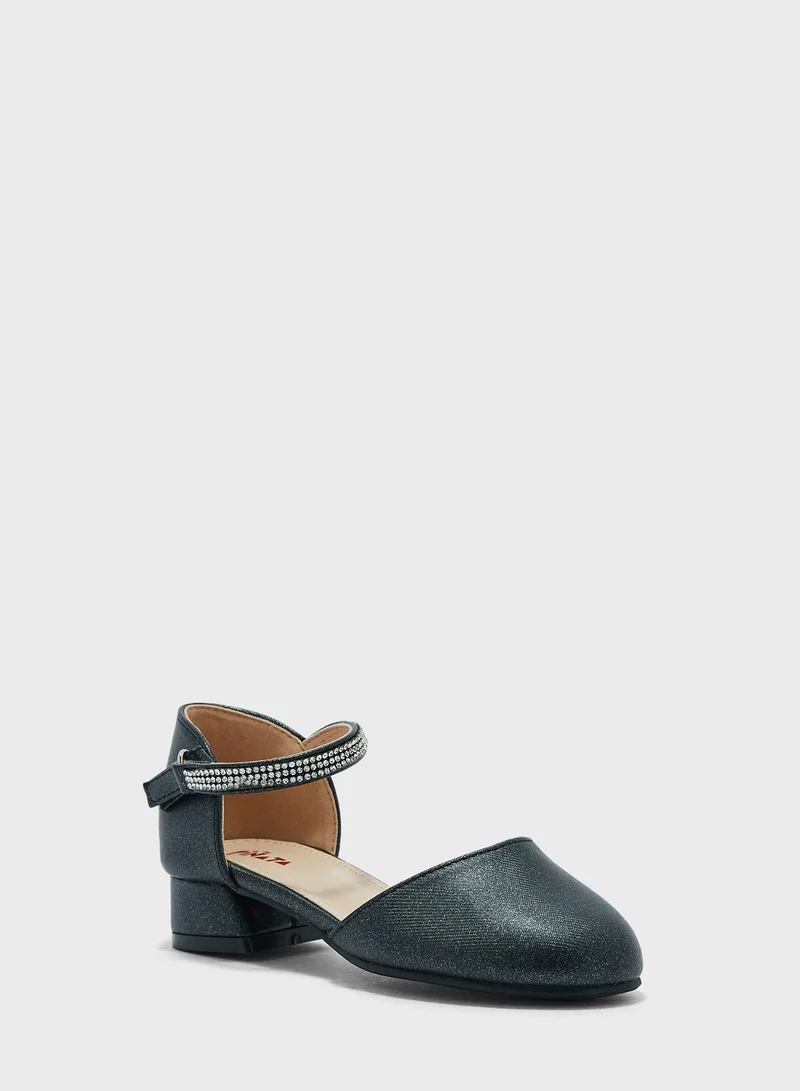 Pinata Girls Slip Ons