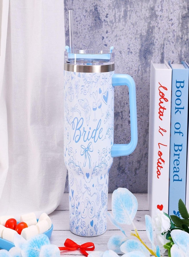 وولاين كوب وايلاين للعروس سعة 40 أونصة مع مقبض وماصة وغطاء، كوب سفر أزرق مزين بفيونكة وزهور، كوب قهوة مثالي للنساء، هدية رائعة لصديقات العروس ووصيفاتها في حفلات الزفاف وحفلات توديع العزوبية. - Image 5