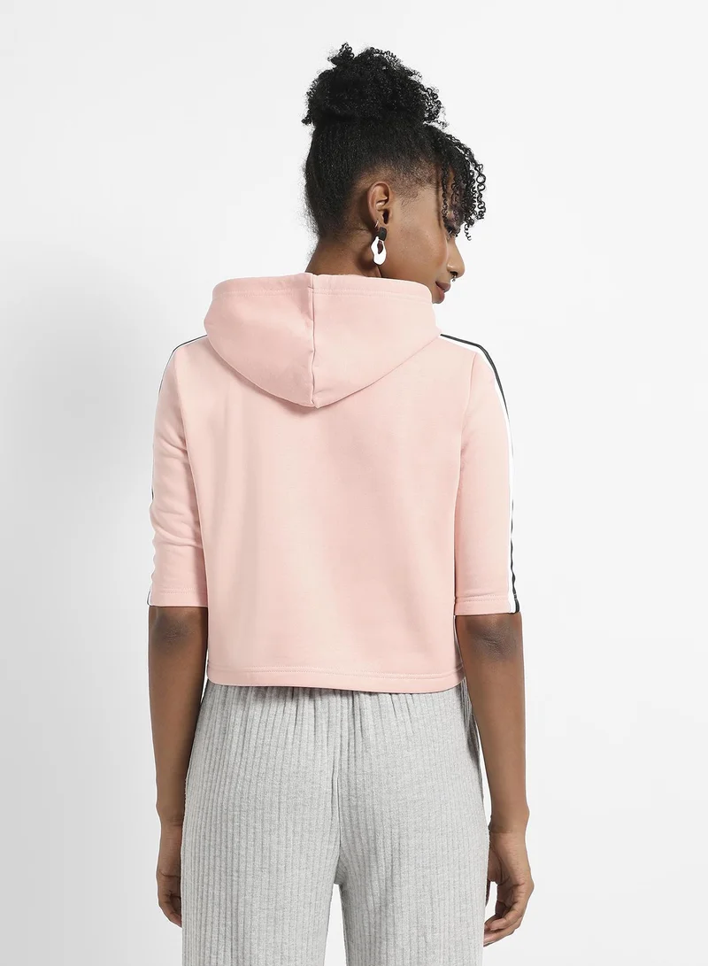 Campus Sutra Women's Pink Crop Hoodie With Striped Sleeve
