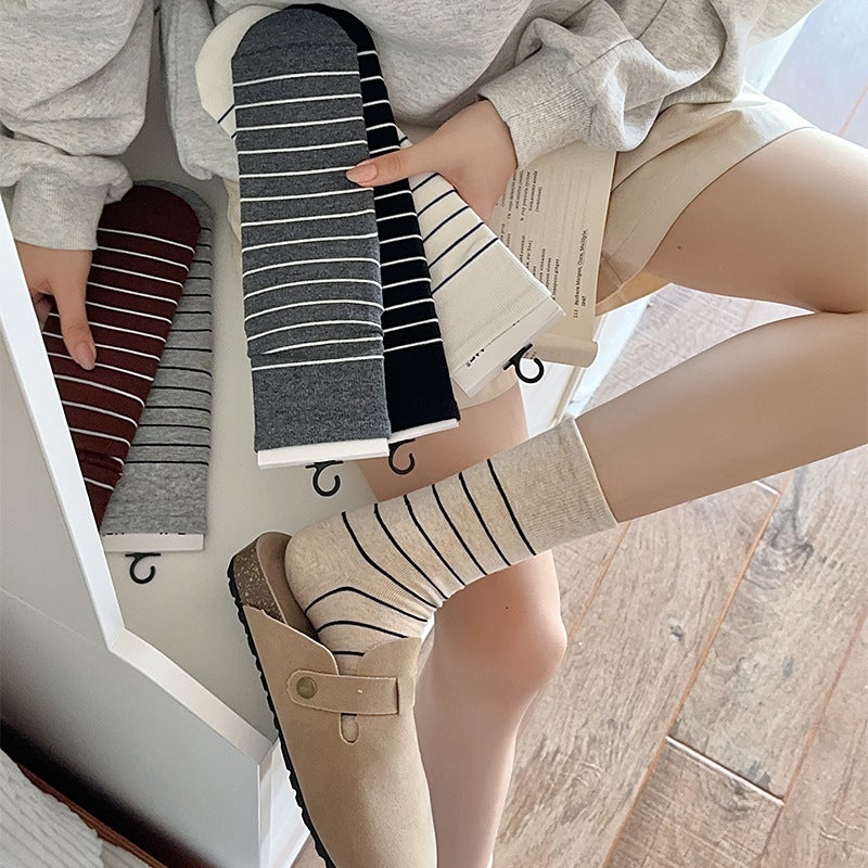 Contrast Stripe Womens Autumn Winter Versatile Korean Tube Socks Brown - Image 4