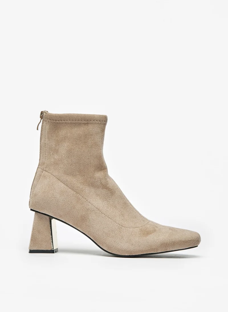 فلورا بيلا من شو إكسبرس Womens Solid Boots With Flared Heels And Zip Closure By Shoexpress