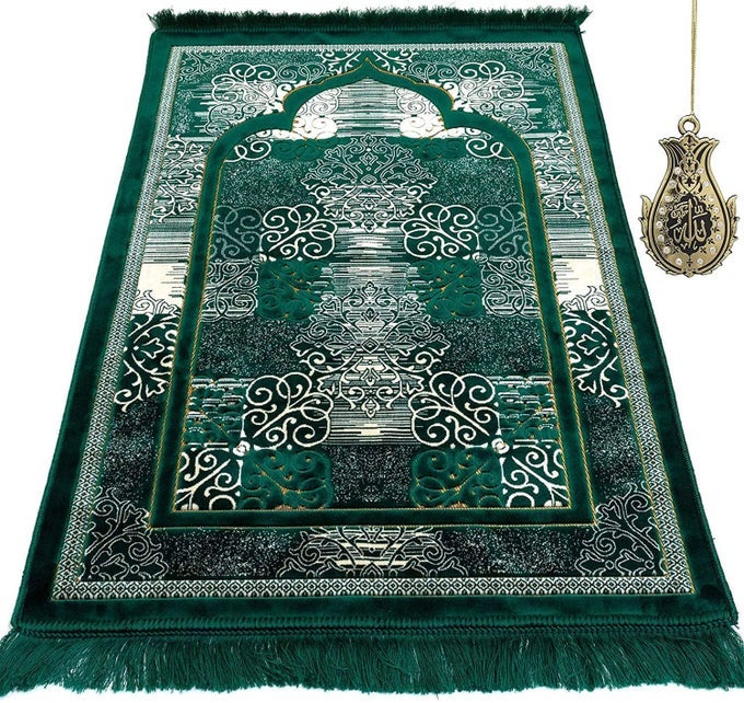 TURKISH ISLAMIC PRAYER RUG SOFT VELVET JANAMAZ PRAYING CARPET MUSLIM PRAYING MAT FOR MEN WOMEN RAMADAN OR EID WITH CAR HANGER CLASSIC ELEGANT SWIRL GREEN