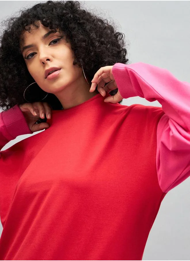 SASSAFRAS Oversized Color Block Sweatshirt by Styli