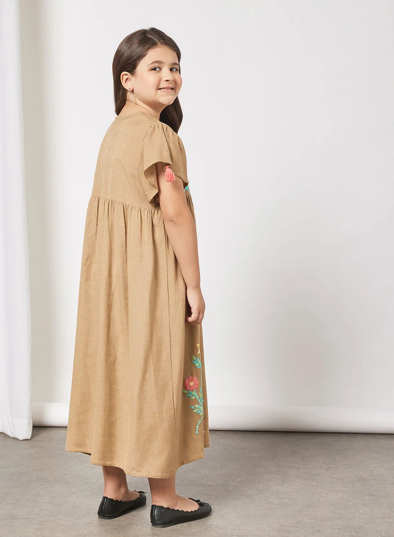 HANA & SARA Kids Embroidered Detail Jalabiya