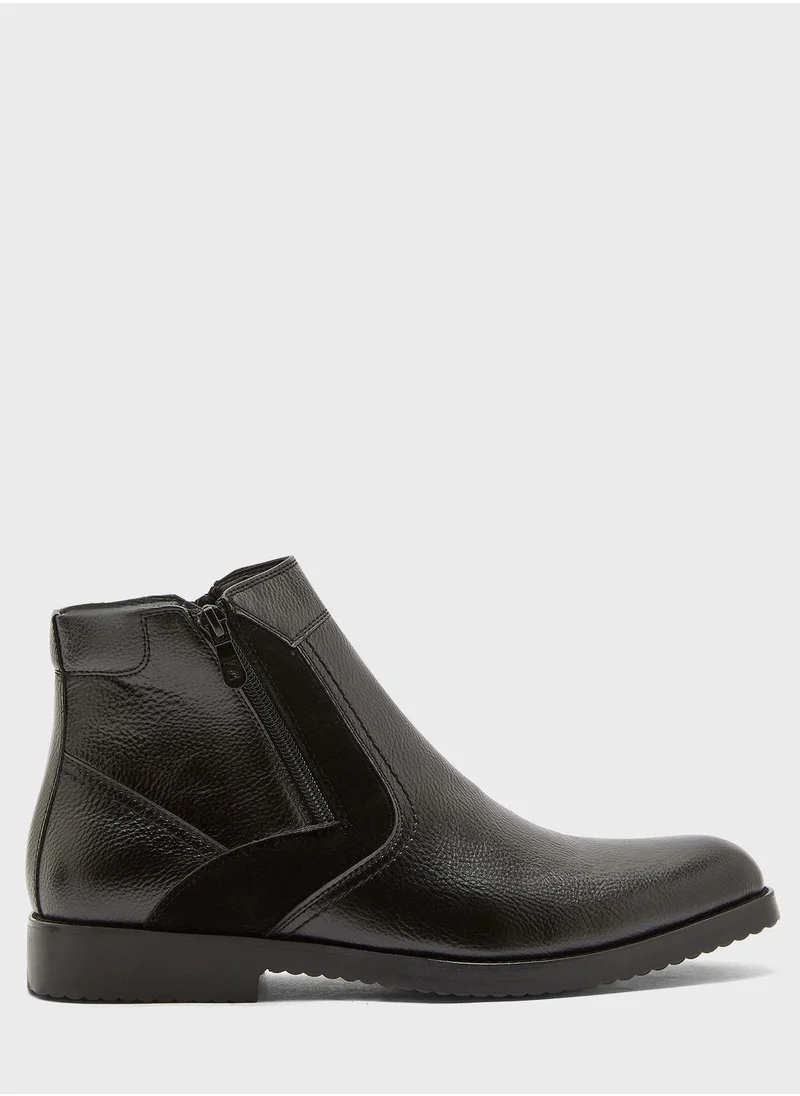 Robert Wood Faux Leather Chelsea Boots