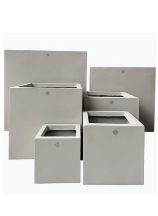 Fiberglass Planter Durable and Lightweight with Drainage Hole - pzsku/Z50C628AE9D7585CC46B1Z/45/_/1690918148/1b80faf1-380b-49a6-8e53-b9a985ca6721