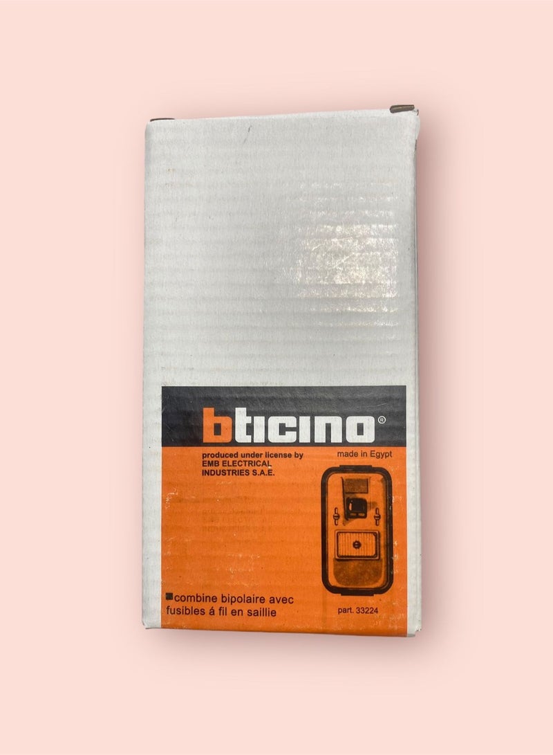 Bticino On/off switch, 32 amp, outside the wall,BTICINO brand - Image 1