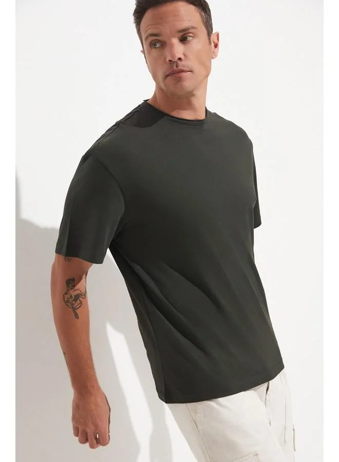 JUNE June Men Oversize Crew Neck Short Sleeve T-Shirt Khaki