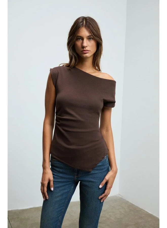 Grimelange Rehinga Women's 100% Cotton Waist-Fitting Asymmetric Neckline Regular Fit Short Sleeve Brown Blouse.