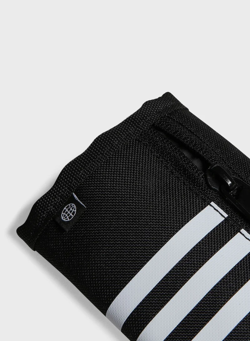 adidas محفظة رياضية عملية