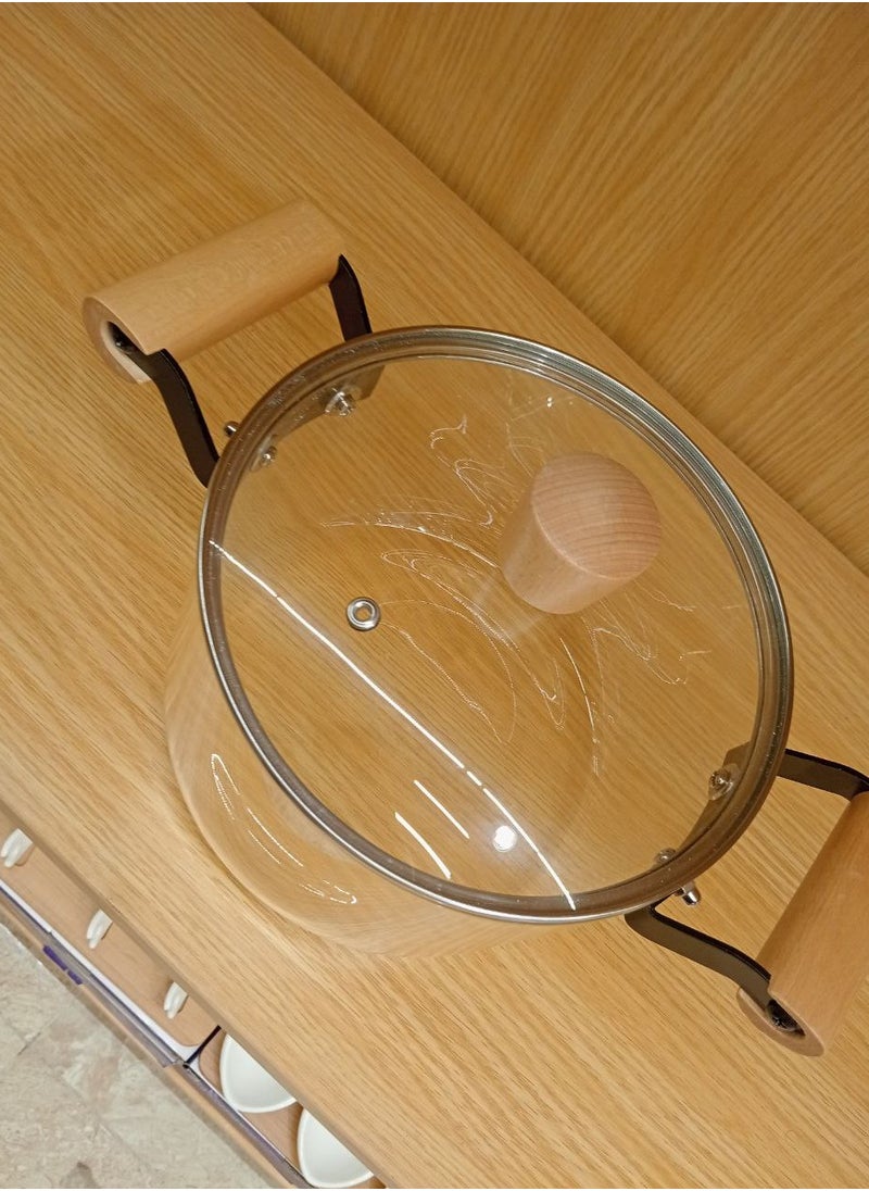 Pyrex glass pot, heat-resistant, for direct use on the stove for cooking and serving. A different taste for food. You will try it yourself. Imported product, size 3500 ml.