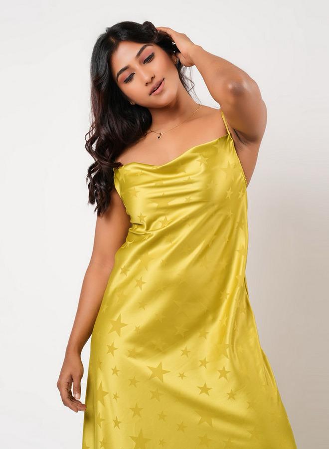 Aadaraya Sleeveless Star Print Maxi Night Gown - Image 4