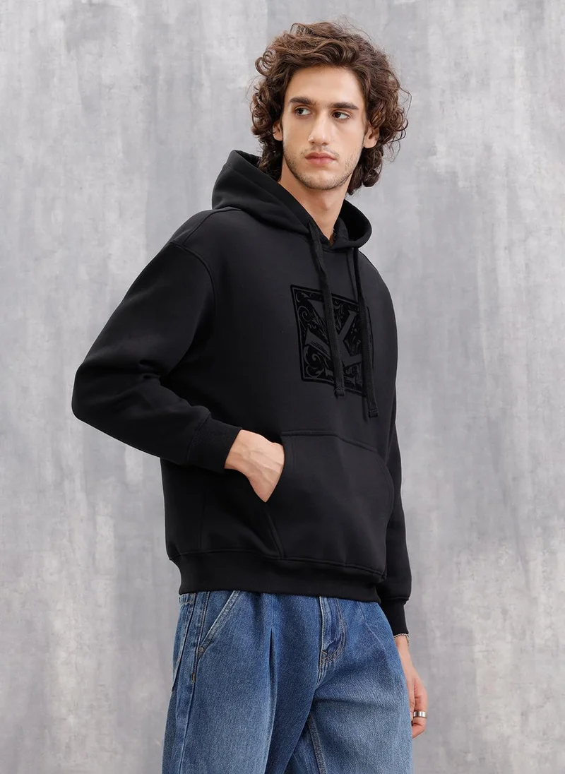 Wrogn Adorned Logo In Velvet Flock Print On Oversized Hoodie Pullover | Black