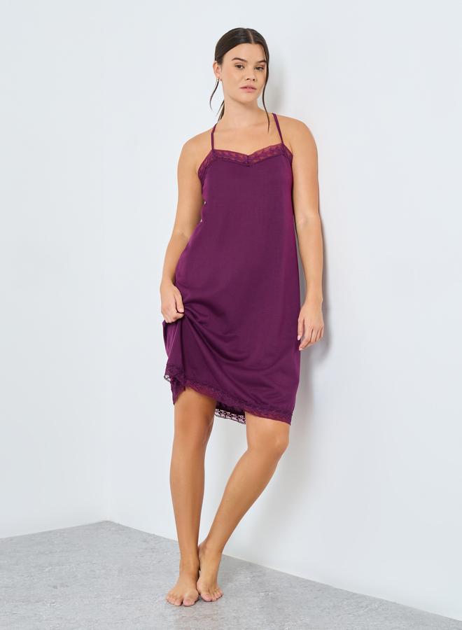 ستايلي قميص نوم بتفاصيل دانتيل - Image 1