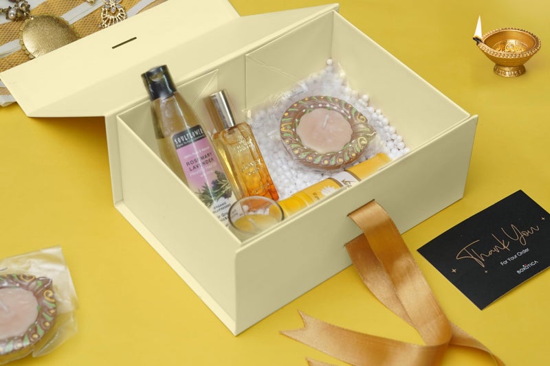 Boxotica Peach Small Gift Box – Foldable Rigid Hamper with Ribbon & Greeting Card | 23.5×17×10 cm Reusable Keepsake Box for Jewelry, Chocolates, Weddings, Birthdays, Bridesmaid Proposals - Image 4