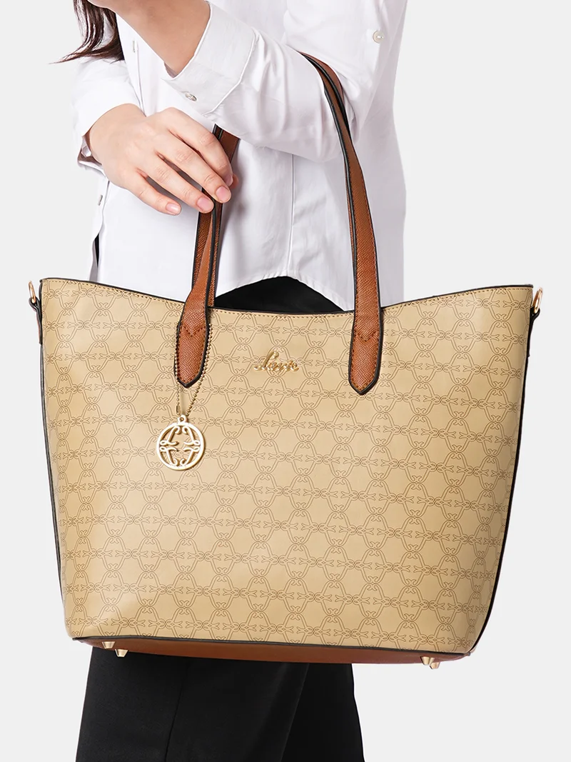 لافي حقيبة لافي نسائية بطبعة واحدة من هايلون بيج