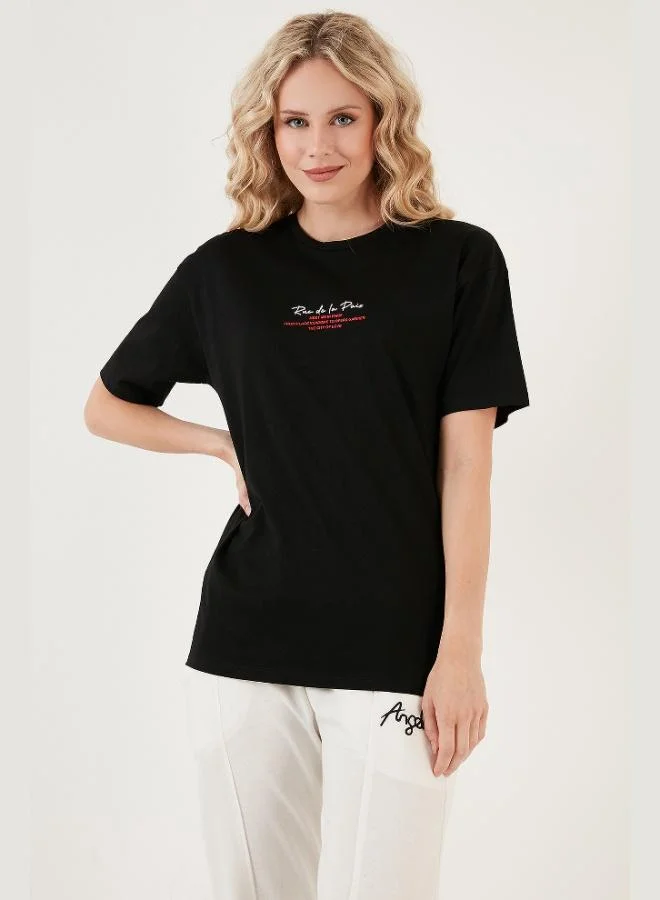 Lela Lela Written Detailed Cotton Oversize Crew Neck T-Shirt Women's T-SHIRT 541RUEDELA
