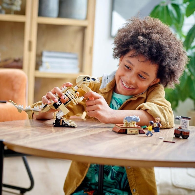 LEGO Jurassic World T. rex Dinosaur Fossil Exhibition 76940 Building Kit (198 Pieces) - Image 3